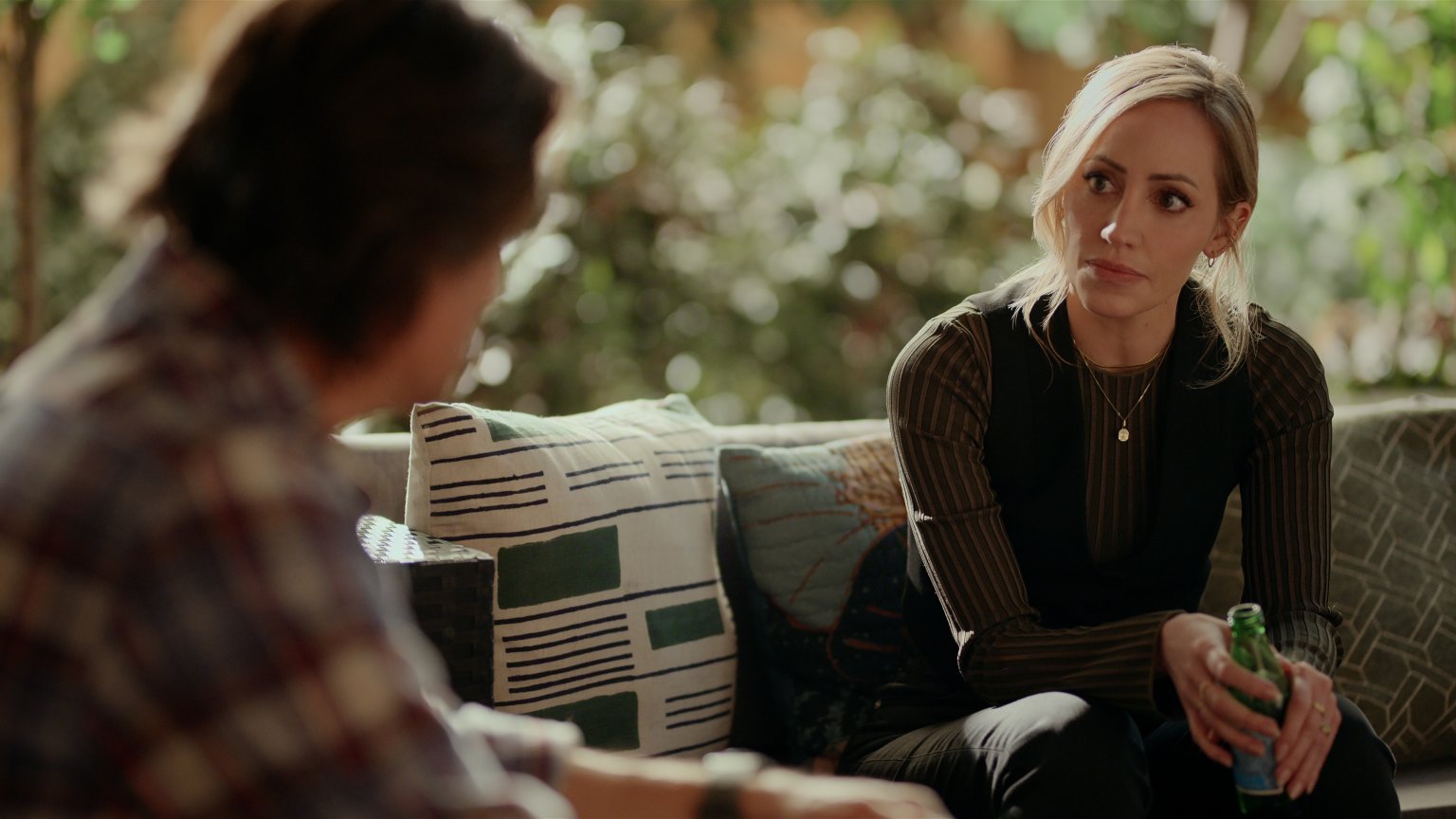 'Virgin River'-ster Zibby Allen onthult verrassende Team Brady-fan