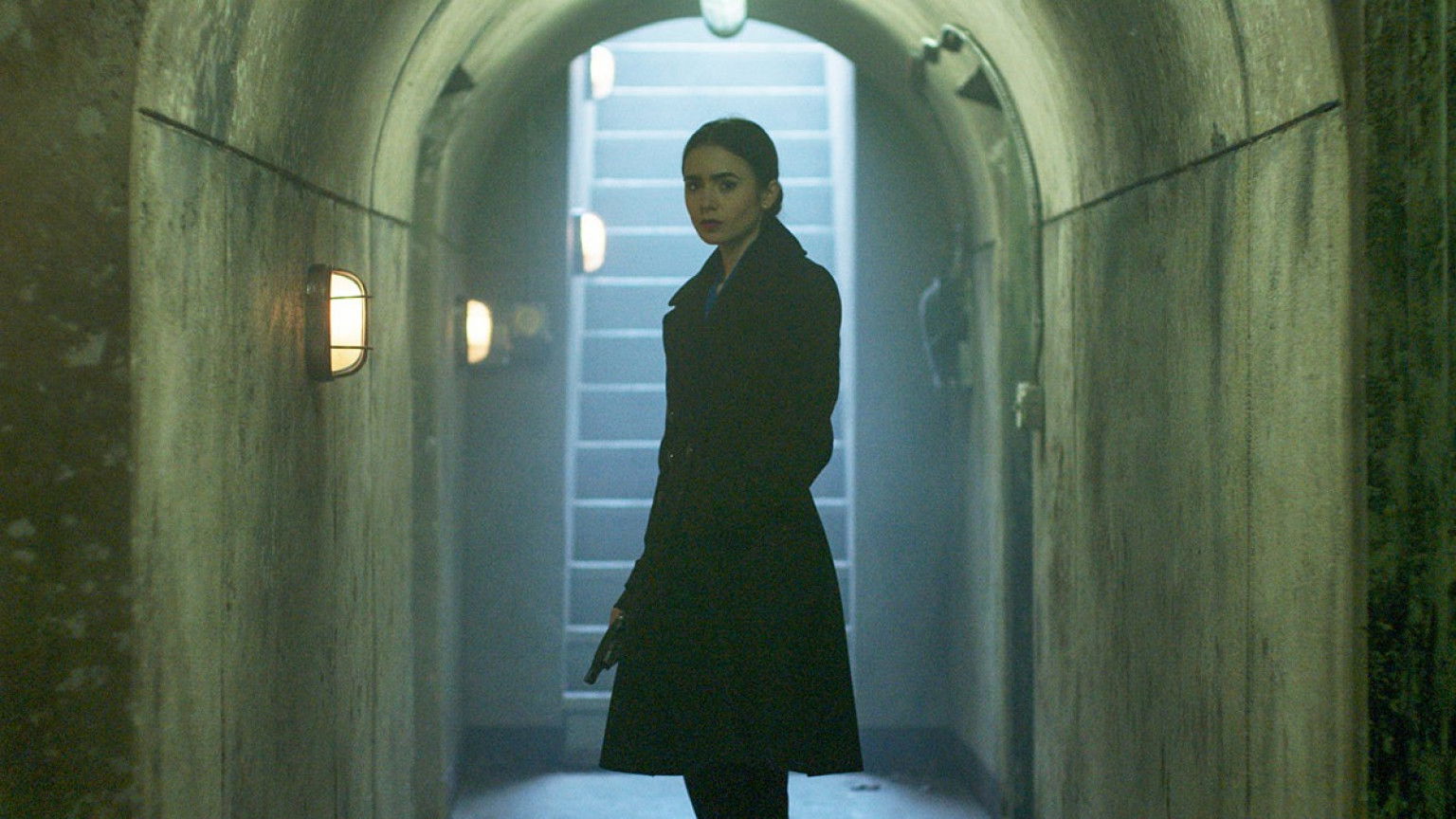 Lily Collins en Simon Pegg te zien in eerste trailer 'Inheritance'