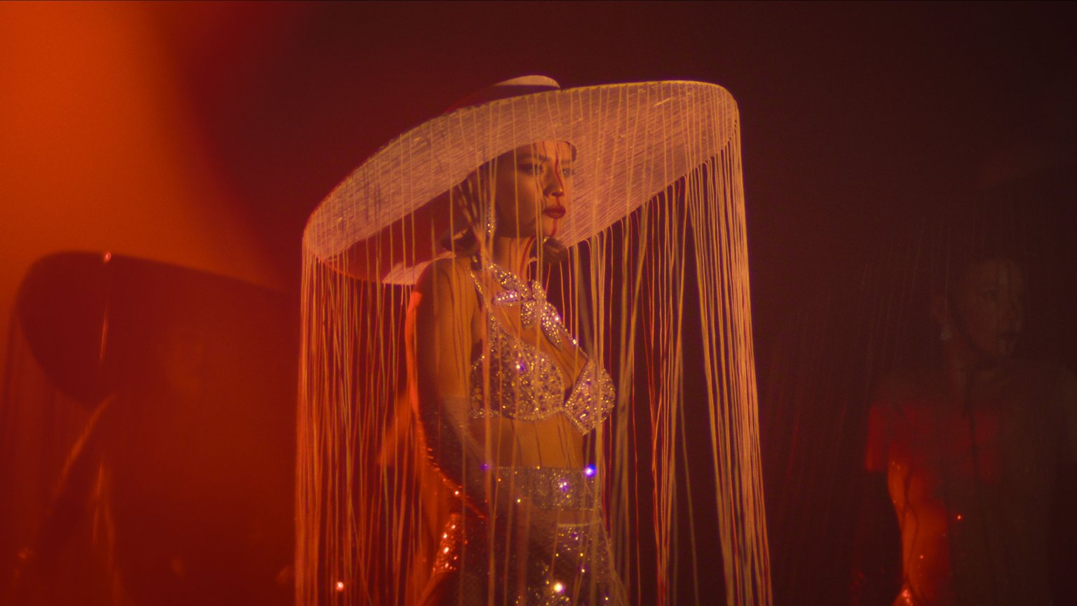 Releasedatum bekendgemaakt van derde seizoen 'Perfil Falso' op Netflix