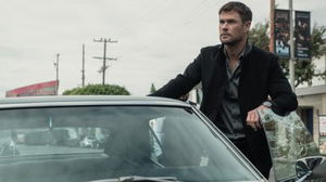 Enerverende misdaadthriller met Chris Hemsworth vanaf deze week te streamen
