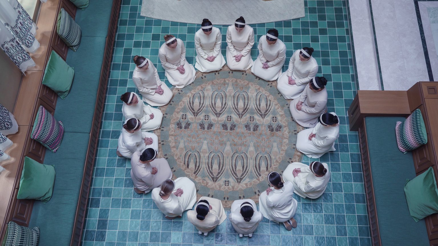 Nieuwe 'Handmaid's Tale'-serie vanaf volgende week eindelijk te zien