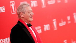 86-jarige Ian McKellen schuift stuntdubbel opzij voor Marvel-comeback
