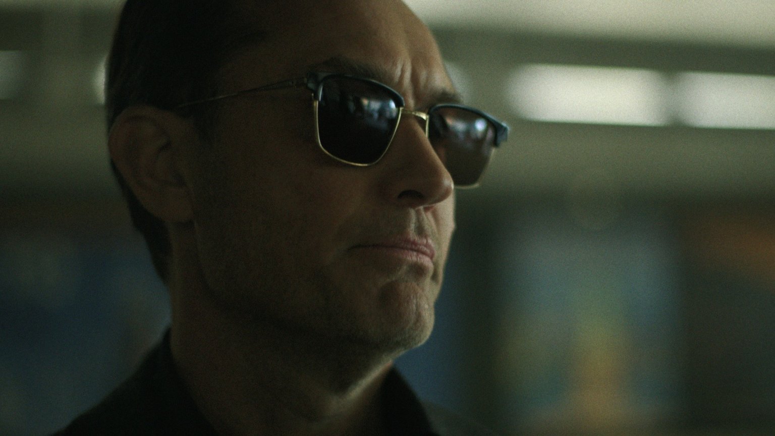 Netflix-kijkers onder de indruk van duistere thrillerserie met Jude Law: 'Een wilde rit!'