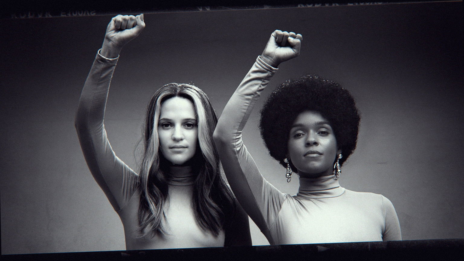 Trailer van biopic 'The Glorias' over iconische activist en feminist Gloria Steinem nu te zien