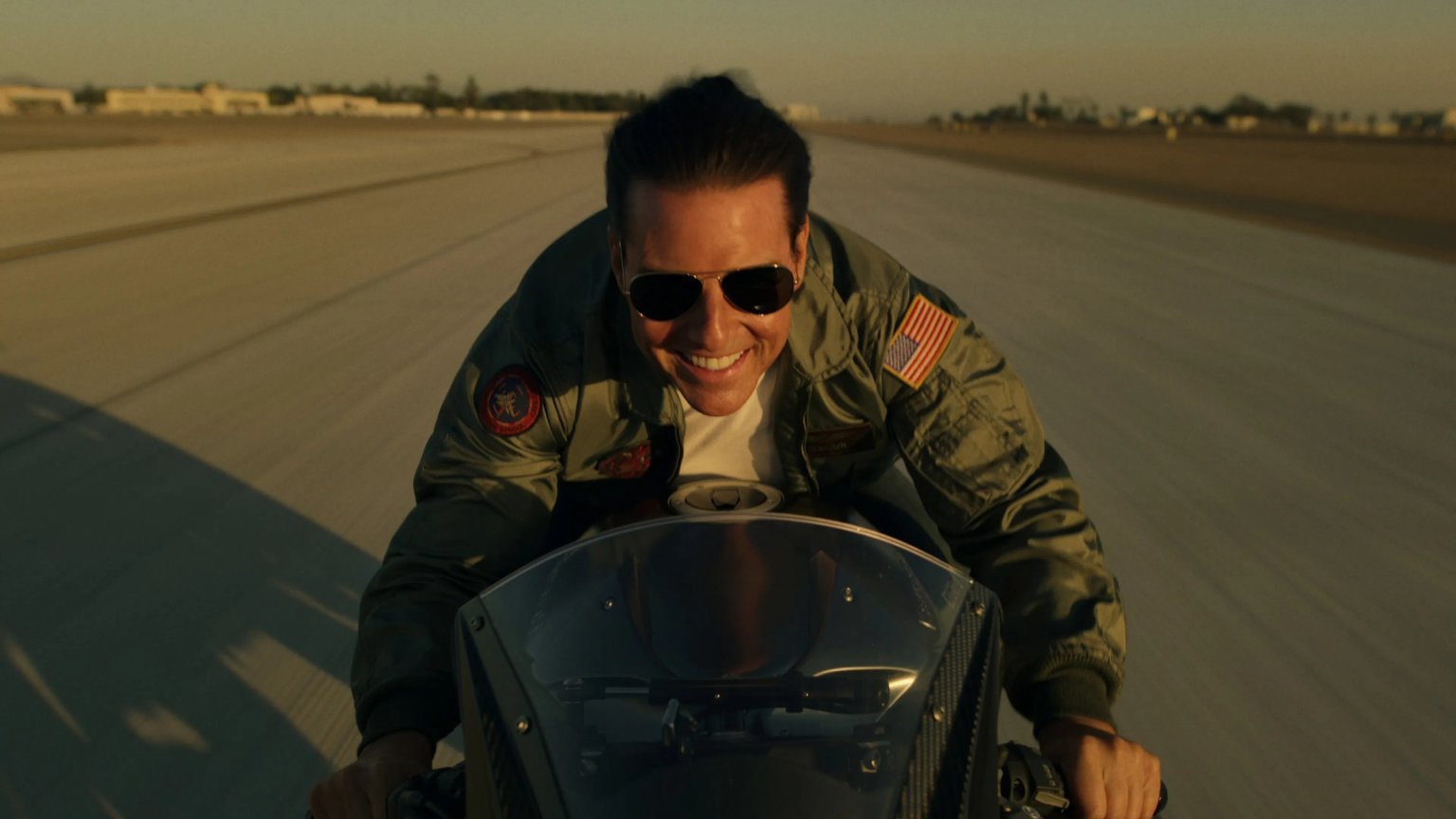 Tom Cruise keert officieel terug als Pete 'Maverick' Mitchell in 'Top Gun 3'