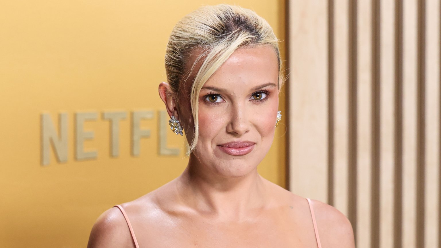 Netflix brengt roman van Millie Bobby Brown naar het scherm