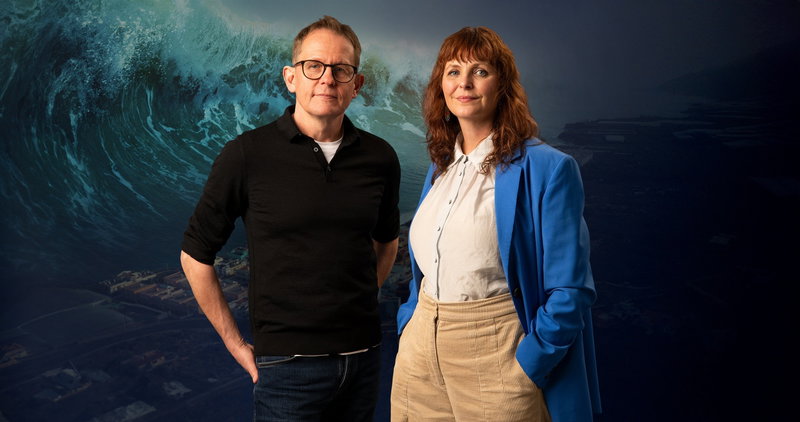 Scriptschrijver Lars Gudmestad en regisseur Cecile Mosli, afbeelding via Netflix / Anne Valeur