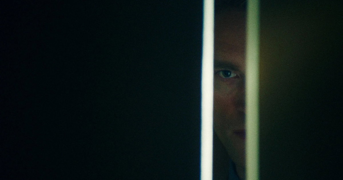 Robert Pattinson scores awkward television success in the teaser of new A24 film Robert Pattinson scores awkward television success in the teaser of new A24 film