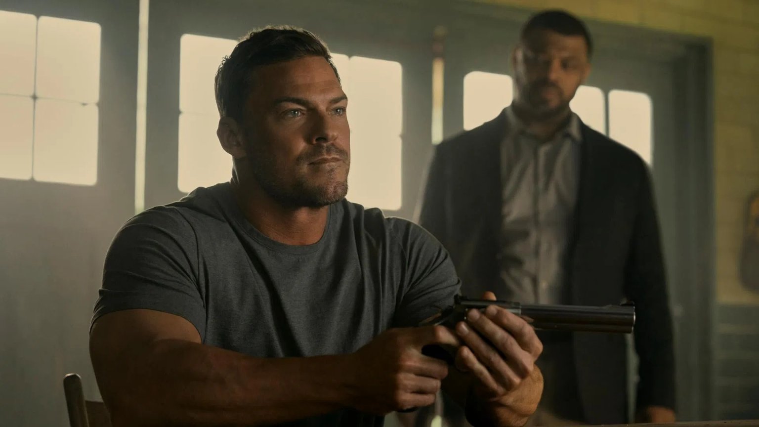 Prime Video sluit meerjarige deal met 'Reacher'-ster Alan Ritchson