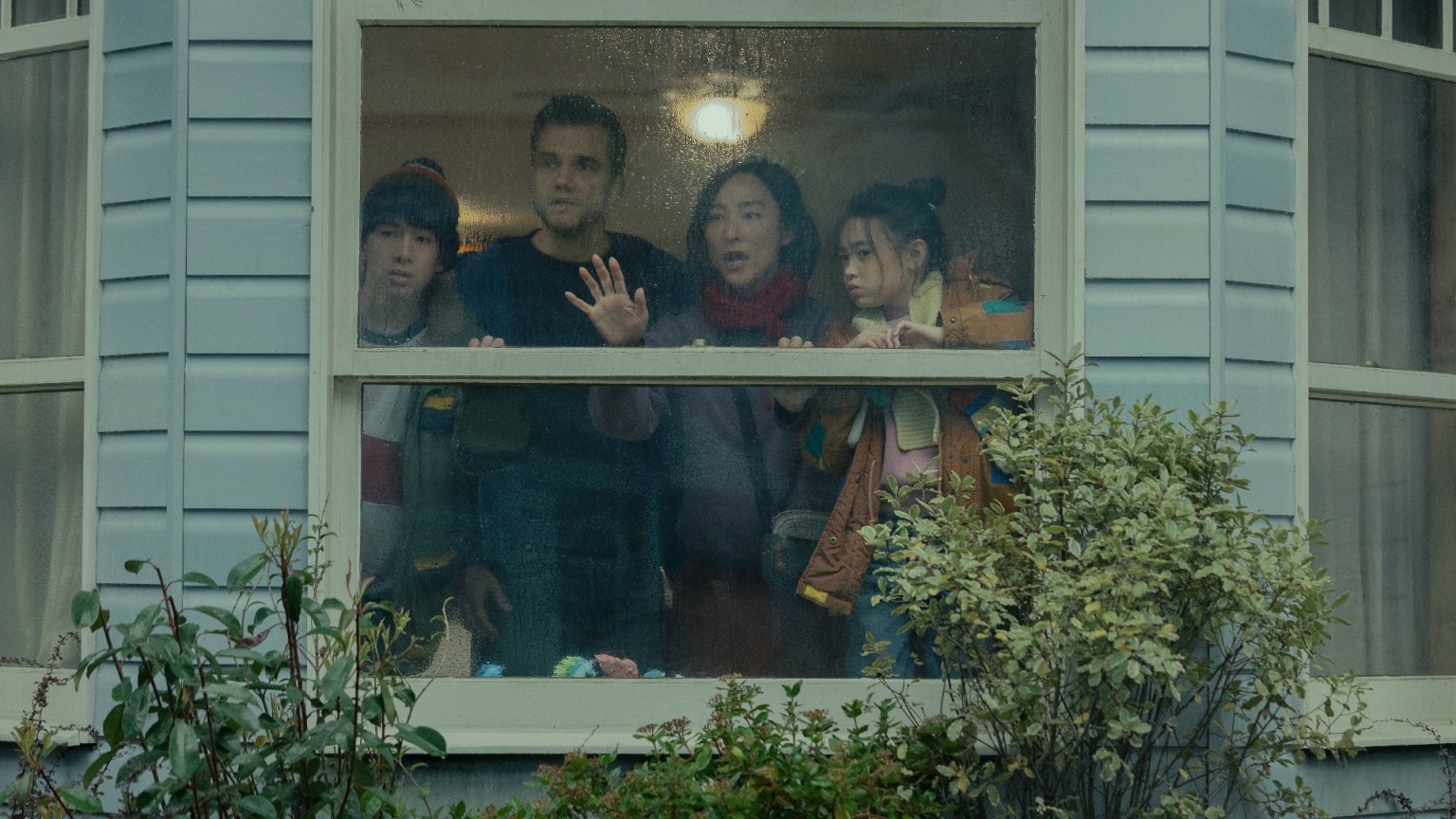 Gevangen in je eigen huis: Netflix deelt de trailer van onheilspellende thriller