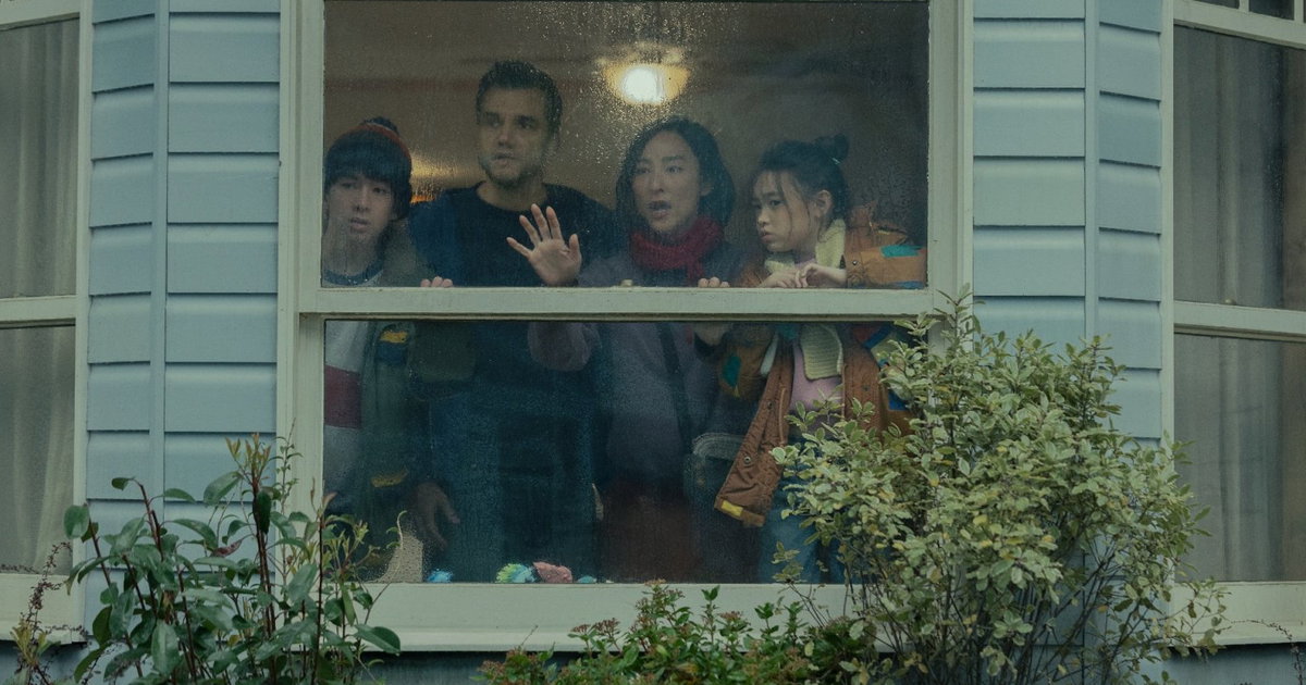 Trapped in your own home: Netflix shares the trailer of ominous thriller Trapped in your own home: Netflix shares the trailer of ominous thriller