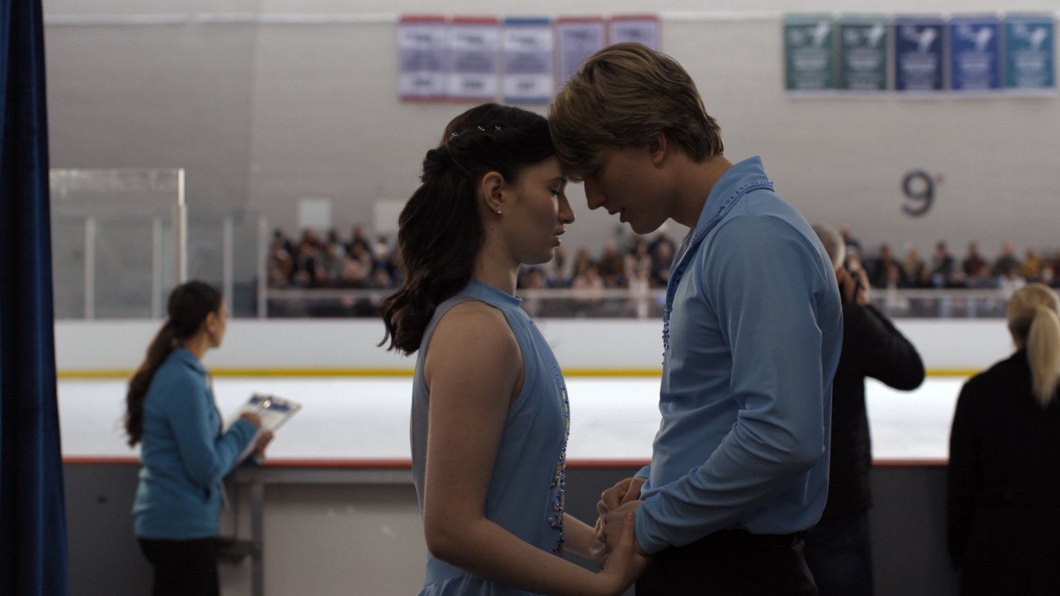 Na 'Finding Her Edge' komt Netflix met nieuwe romantische serie over kunstschaatsen
