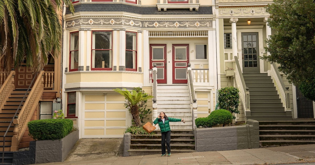 Viewers can’t keep dry during new Netflix rom-com: ‘I was sobbing’ Viewers can’t keep dry during new Netflix rom-com: ‘I was sobbing’