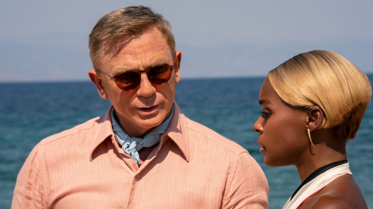Mysterieuze Netflix Original met Daniel Craig nog steeds geliefd bij kijkers: 'Absolute aanrader'