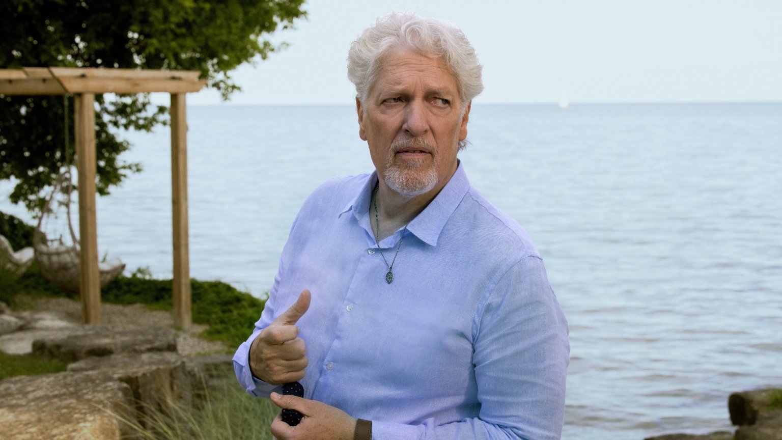 Nieuwe Netflix-serie is een megahit: 'Elke aflevering weer op het puntje van mijn stoel'