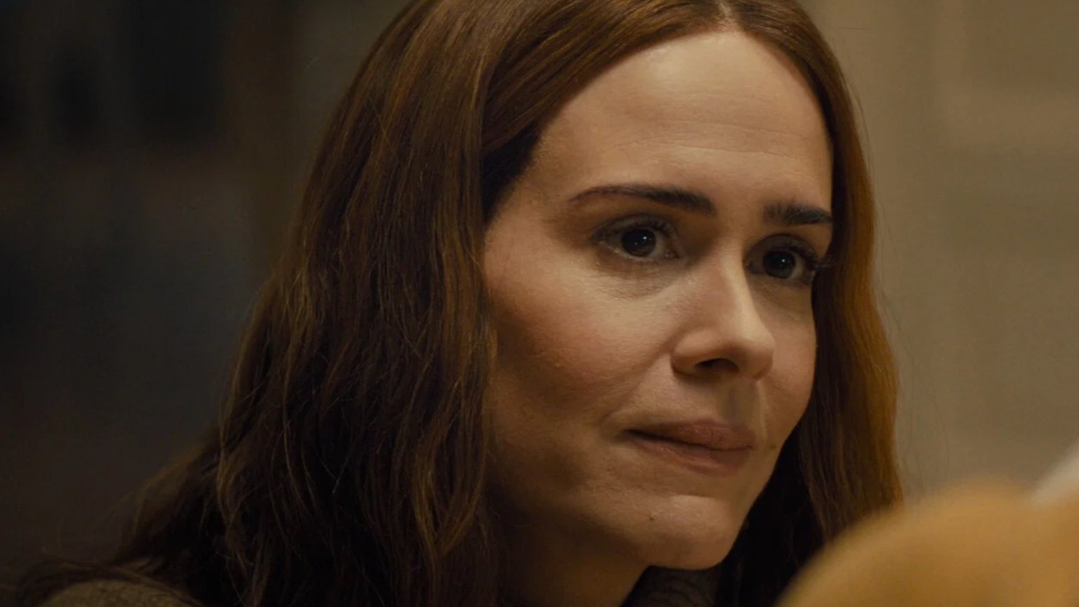 Spannende mysterythriller met Sarah Paulson blijkt een hit op Netflix