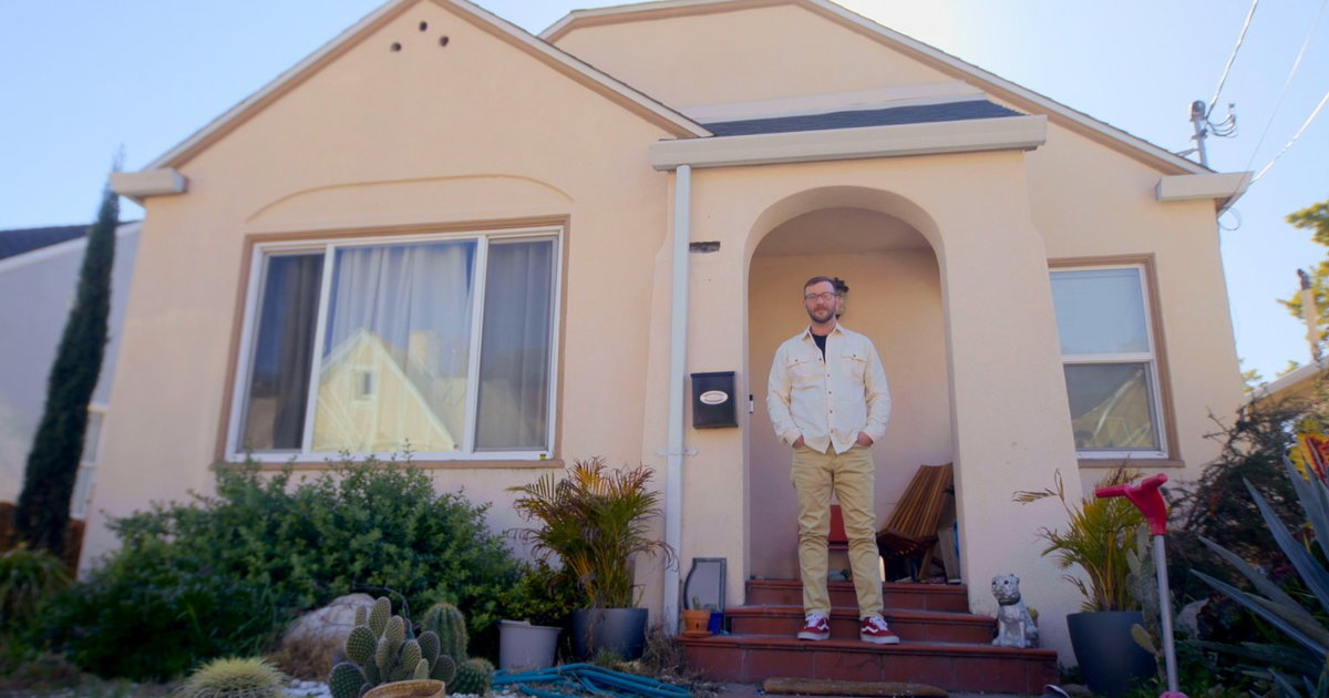Global Netflix hit overtaken by bizarre docuseries: ‘Very addictive’