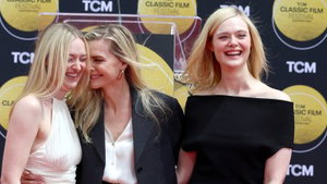 Dakota en Elle Fanning bundelen voor het eerst hun krachten in nieuwe film