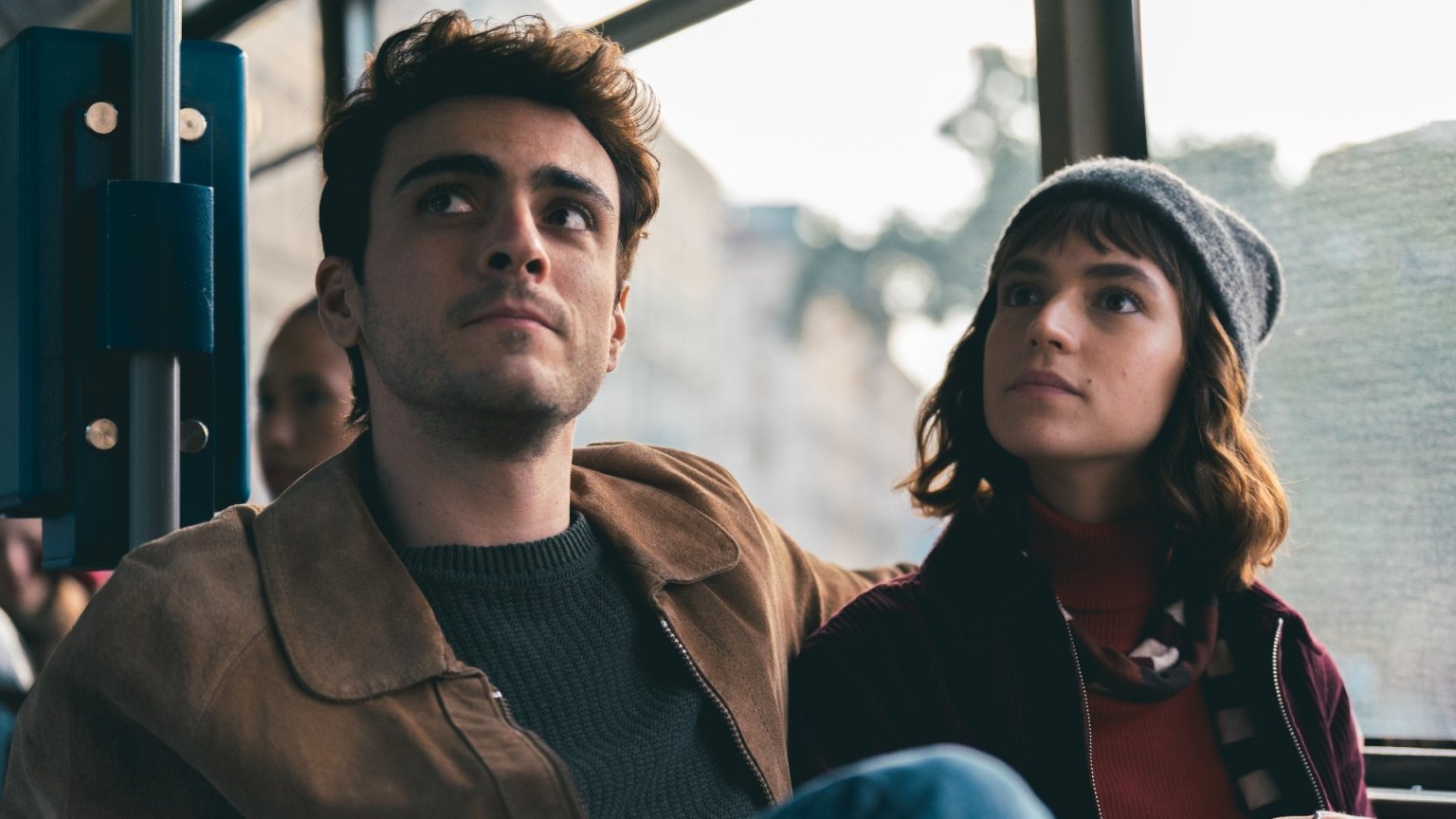 Meeslepende Spaanse miniserie 'El mapa de los anhelos' nu te streamen op Netflix