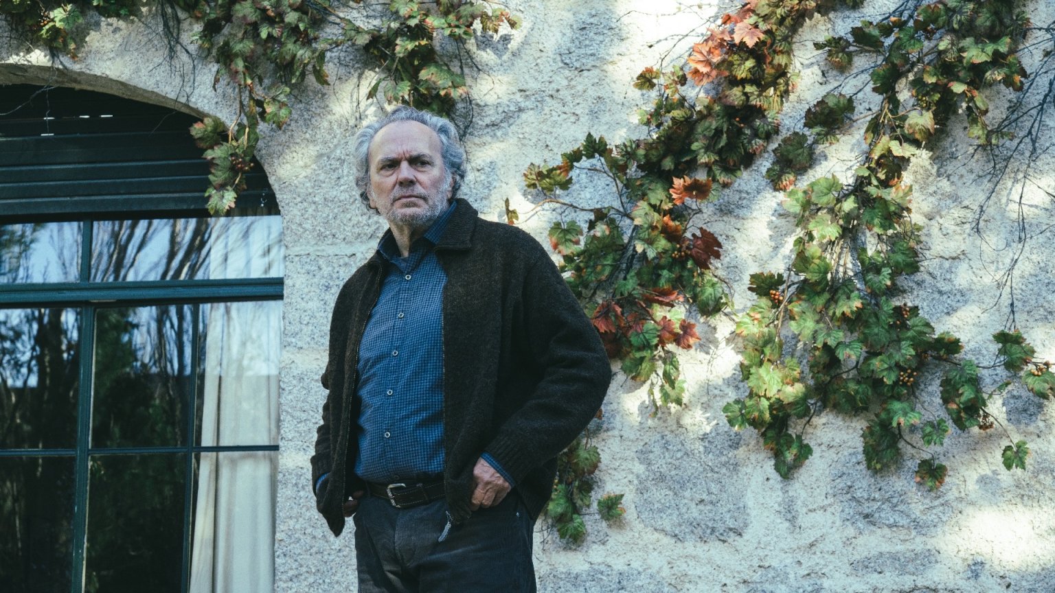 Nieuw op Netflix: Spaanse thriller duikt in de wereld van complottheorieën