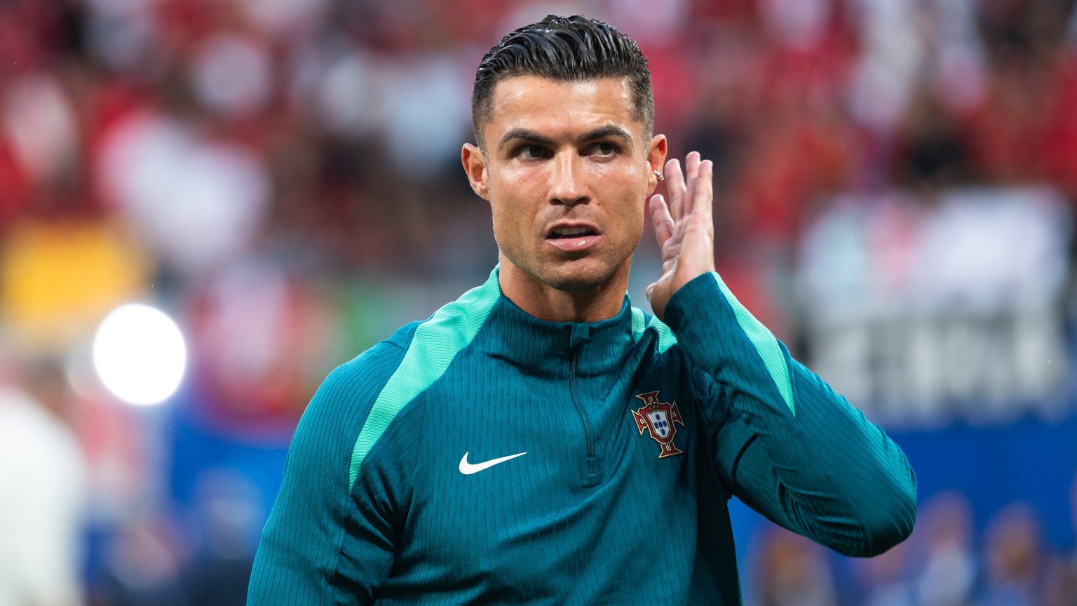 Gloednieuwe serie van 'Kingsman'-maker kan rekenen op afzwaaiende stervoetballer