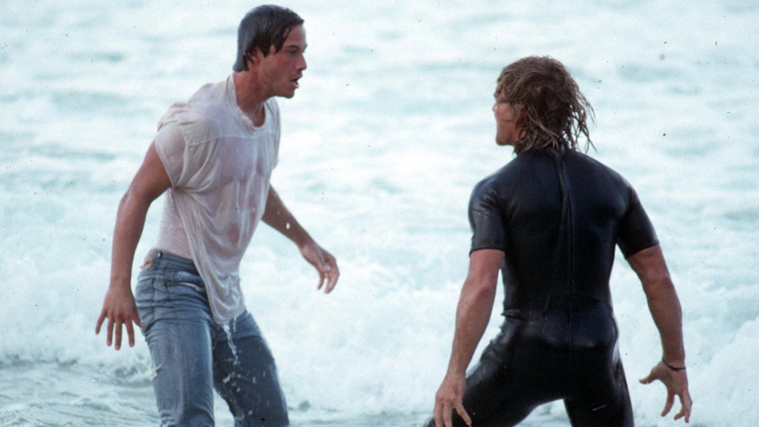 Cultklassieker 'Point Break' met Keanu Reeves en Patrick Swayze keert terug als serie