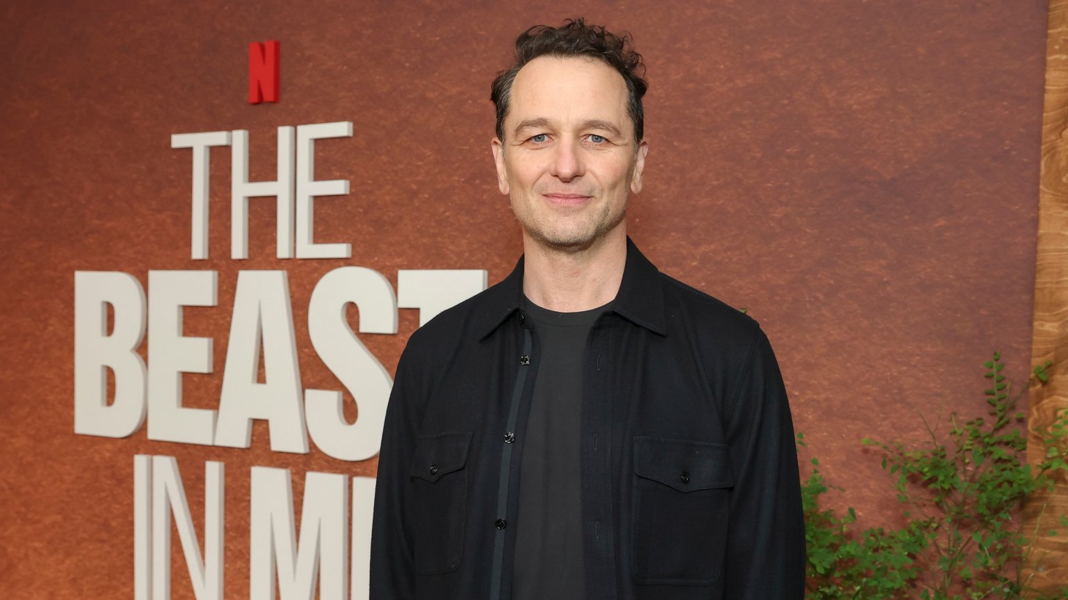 Netflix-ster Matthew Rhys schrijft Emmy-geschiedenis