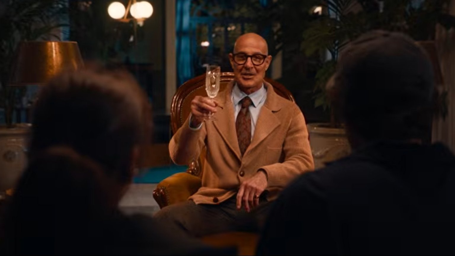 Missie Mona Lisa: heistfilm met Stanley Tucci voorzien van trailer