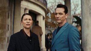 Groen licht voor tweede seizoen van Netflix-hit 'The Beast in Me' met Claire Danes