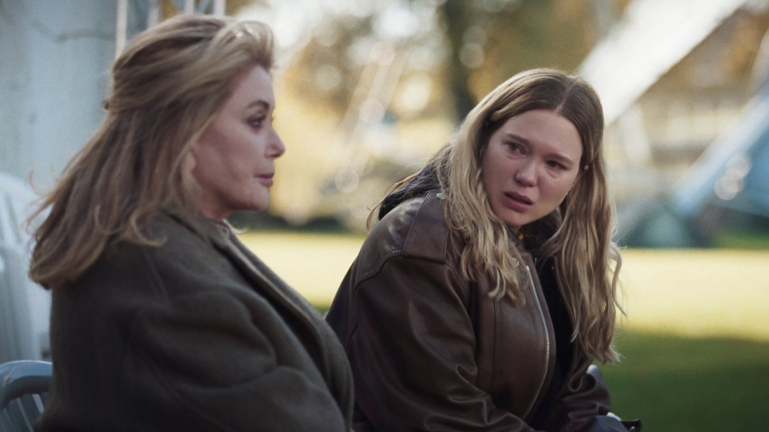 Netflix deelt nieuwe beelden van indringende thriller met Léa Seydoux