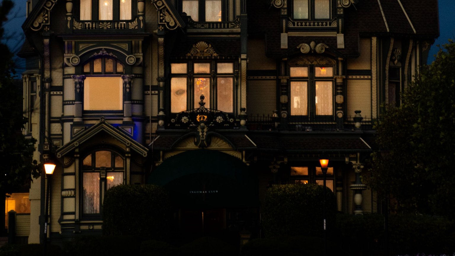 Nieuwe Netflix-serie speelt zich af in hotel met slechts één levende medewerker: maker houdt geheim verborgen