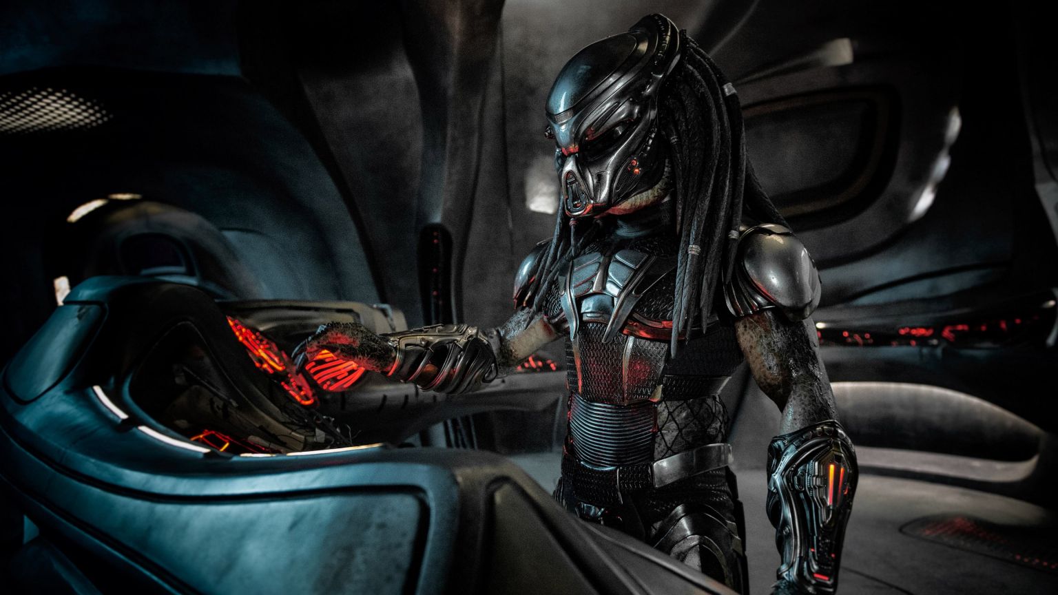 '10 Cloverfield Lane'-regisseur aangesteld voor vijfde 'Predator'-film