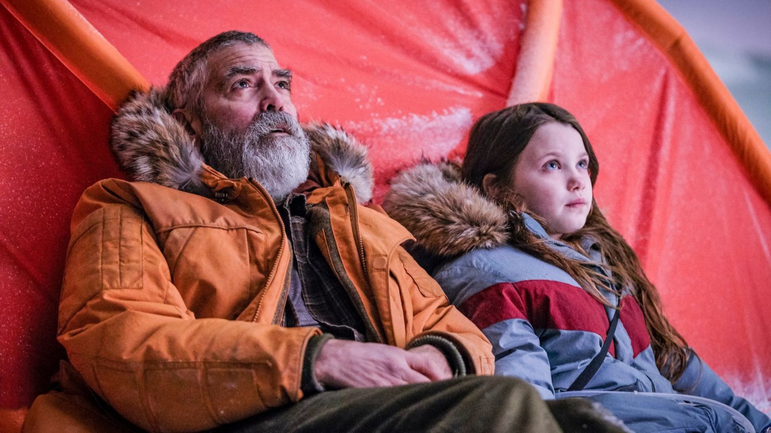 George Clooney zet alles op alles in de nieuwe trailer van Netflix-film 'The Midnight Sky'
