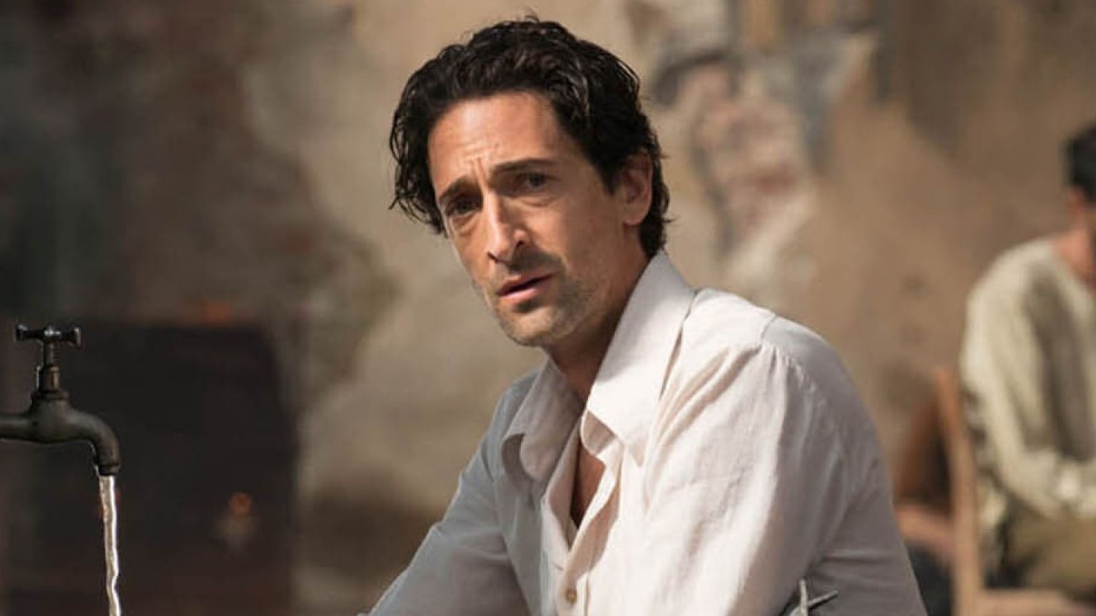 Adrien Brody voegt zich bij Saoirse Ronan in moordmysterie