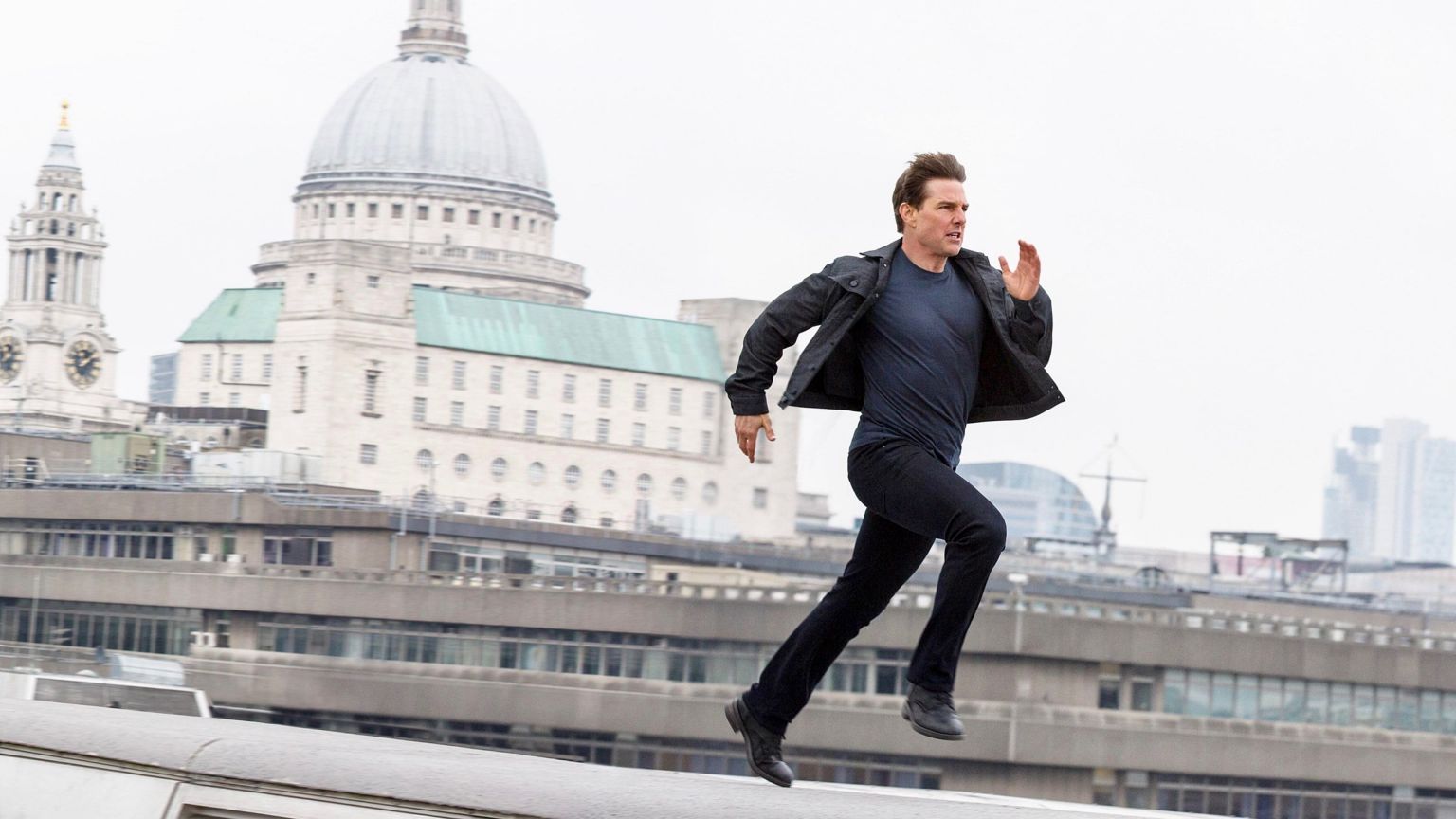 Tom Cruise is terug op de set van 'Mission: Impossible 7'