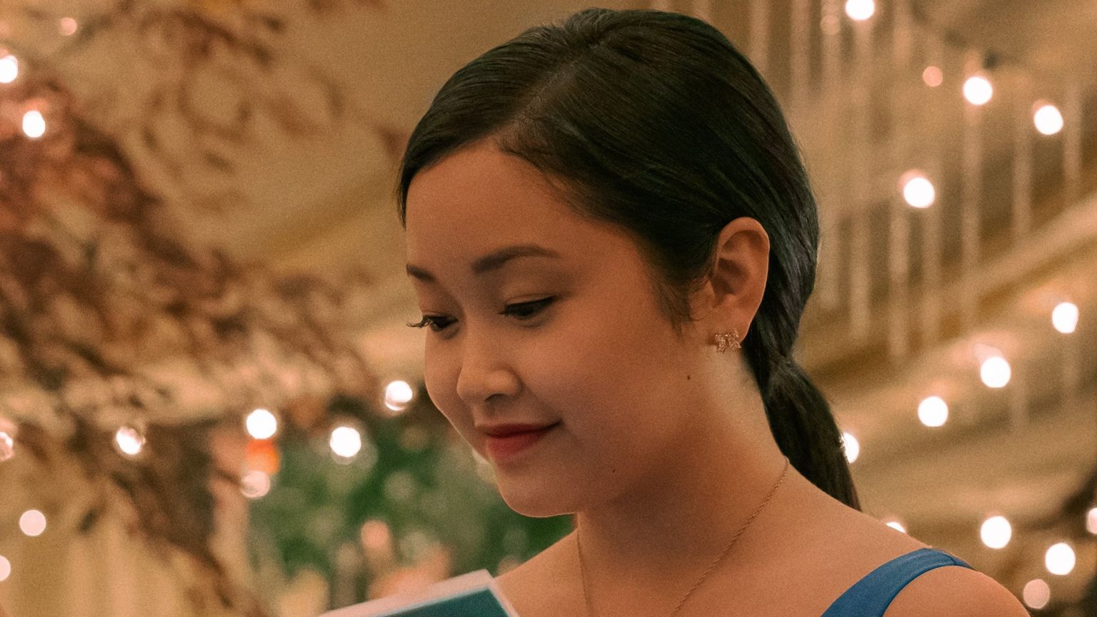 Lana Condor heeft rol in Netflix-komedieserie 'Boo, Bitch'