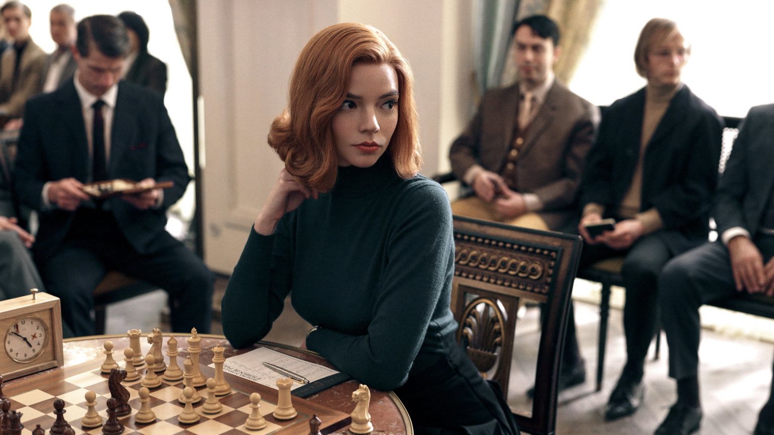 Anya Taylor-Joy kijkt ernaar uit om Beth Harmon als moeder te zien in tweede seizoen van 'The Queen's Gambit'