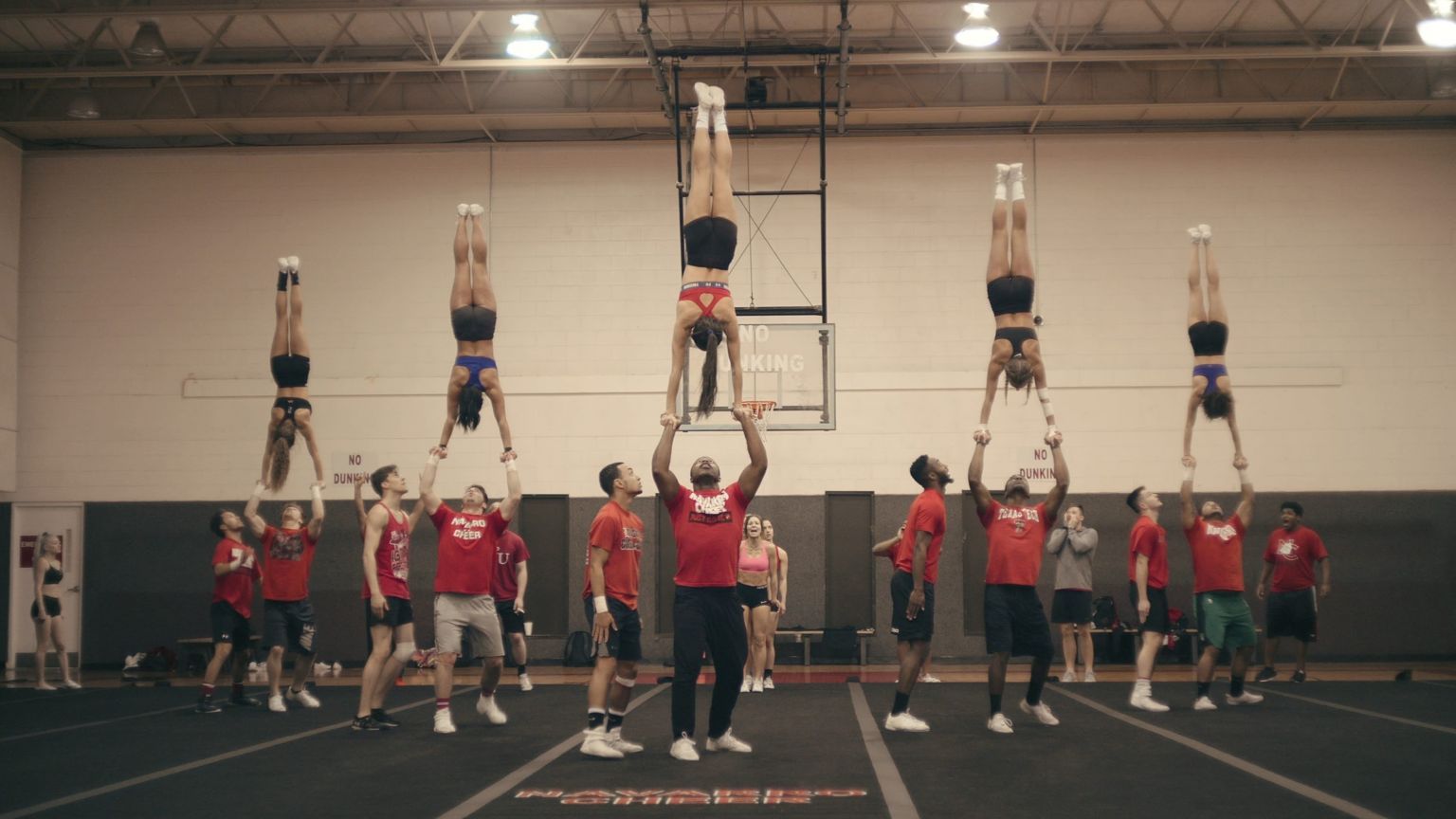 Ook Robert en Mitchell uit Netflix-serie 'Cheer' aangeklaagd voor seksueel wangedrag