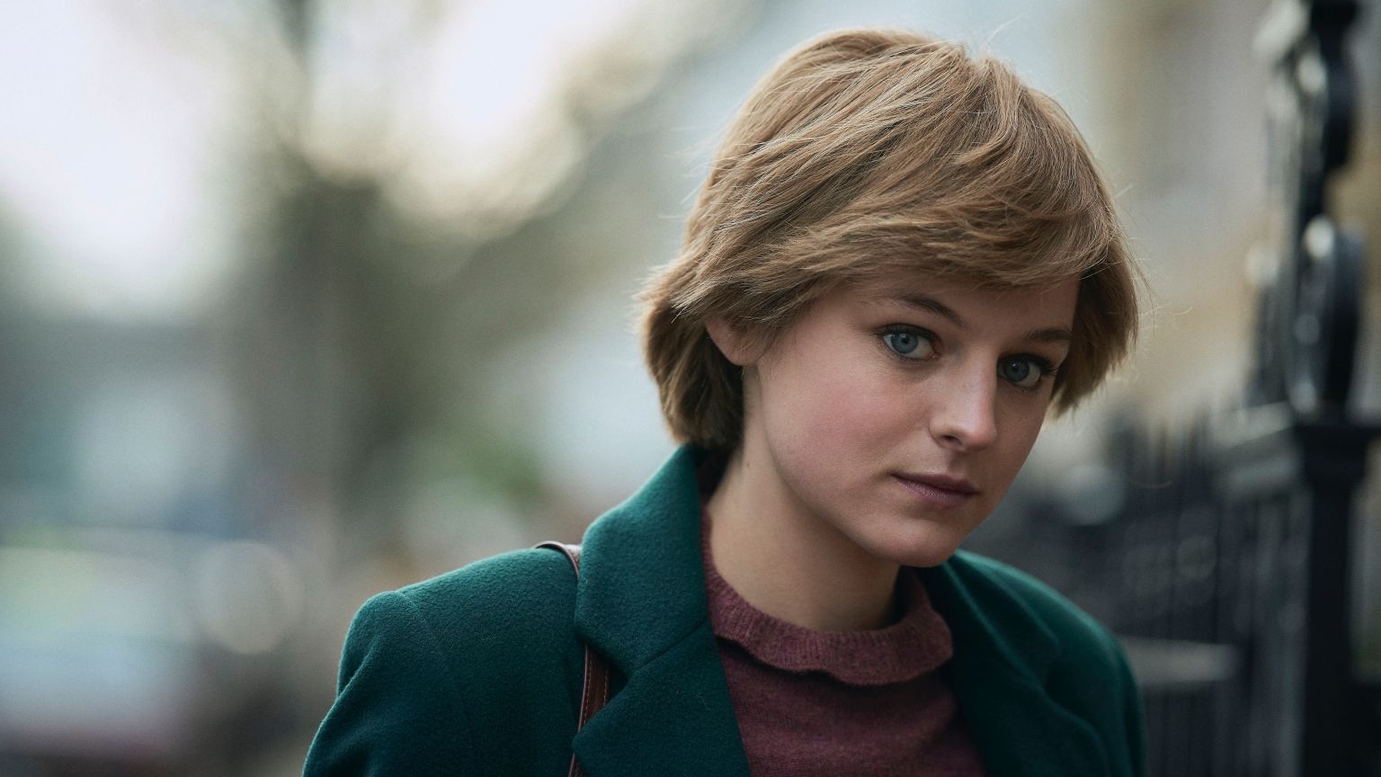 Emma Corrin heeft rol te pakken in 'Lady Chatterley's Lover'