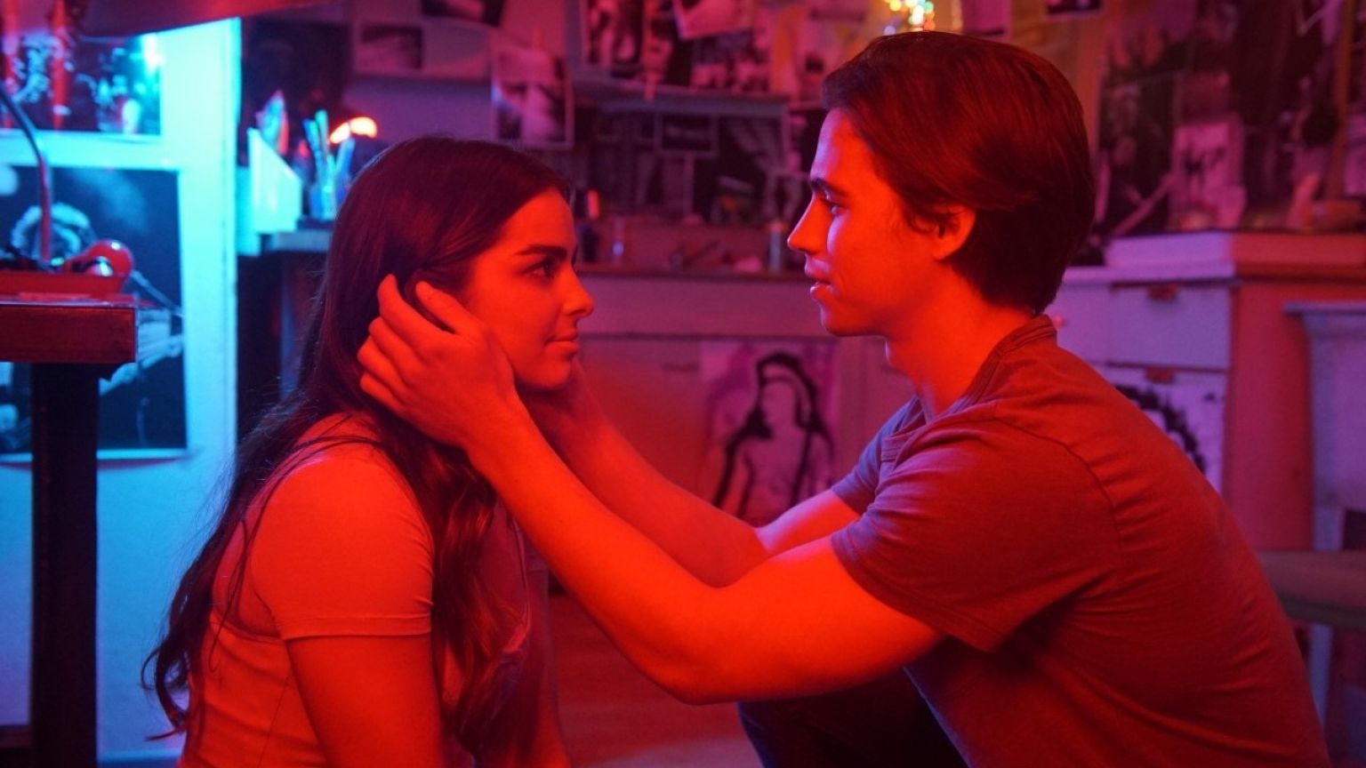 'She's All That'-remake 'He's All That' komt direct uit op Netflix