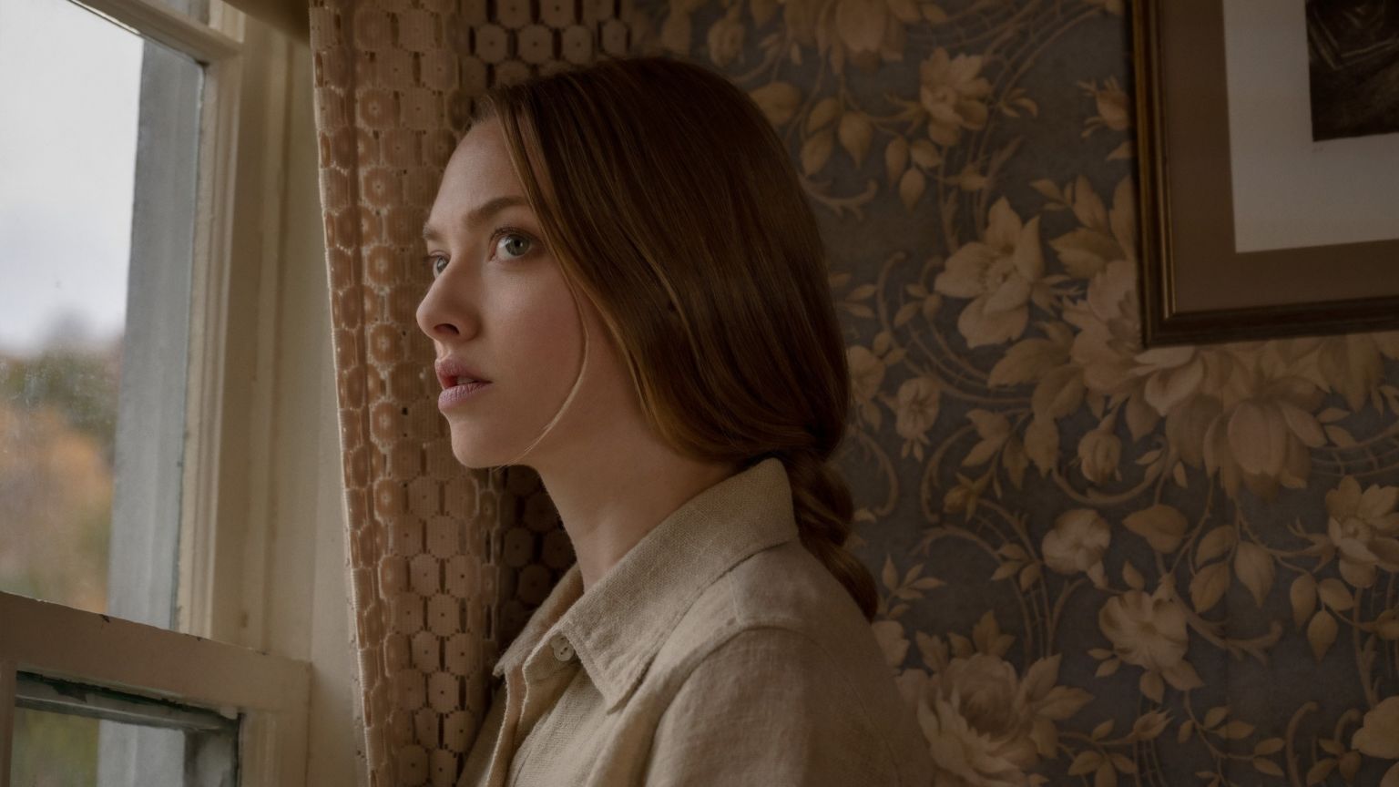 Amanda Seyfried belandt in een hel in de trailer van Netflix-horror 'Things Heard & Seen'