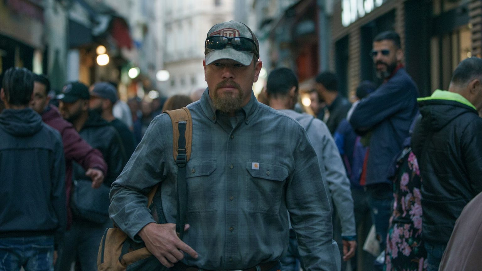 Matt Damon gaat over grenzen om zijn dochter te redden in de trailer van misdaadthriller 'Stillwater'