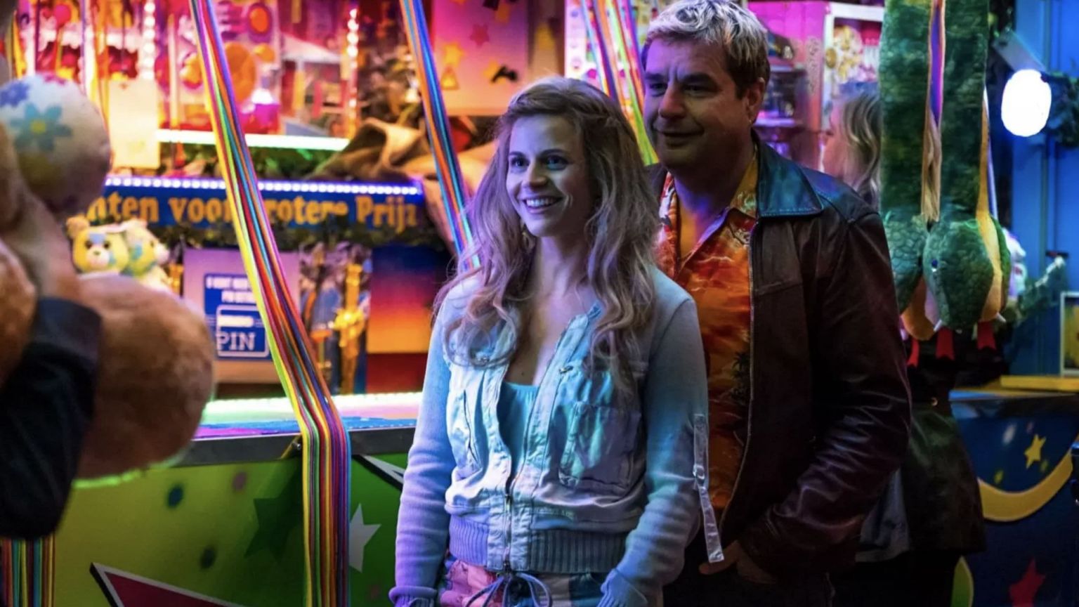 Netflix deelt 'Ferry'-backstagevideo '48 uur met Frank Lammers en Elise Schaap'