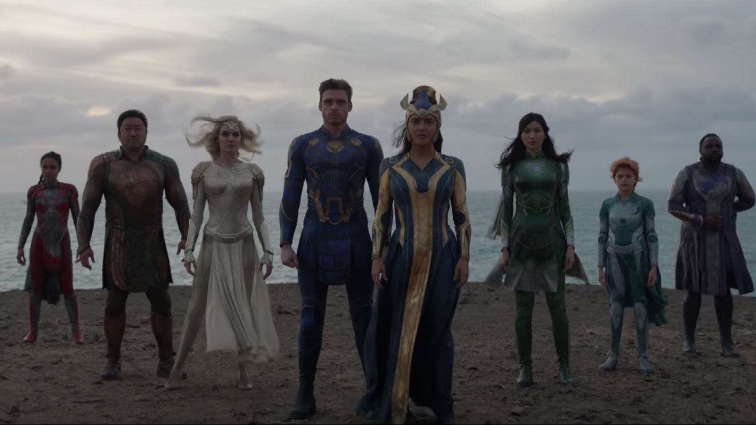 Marvel stelt ons voor aan een nieuw team van superhelden in de teasertrailer van 'The Eternals'