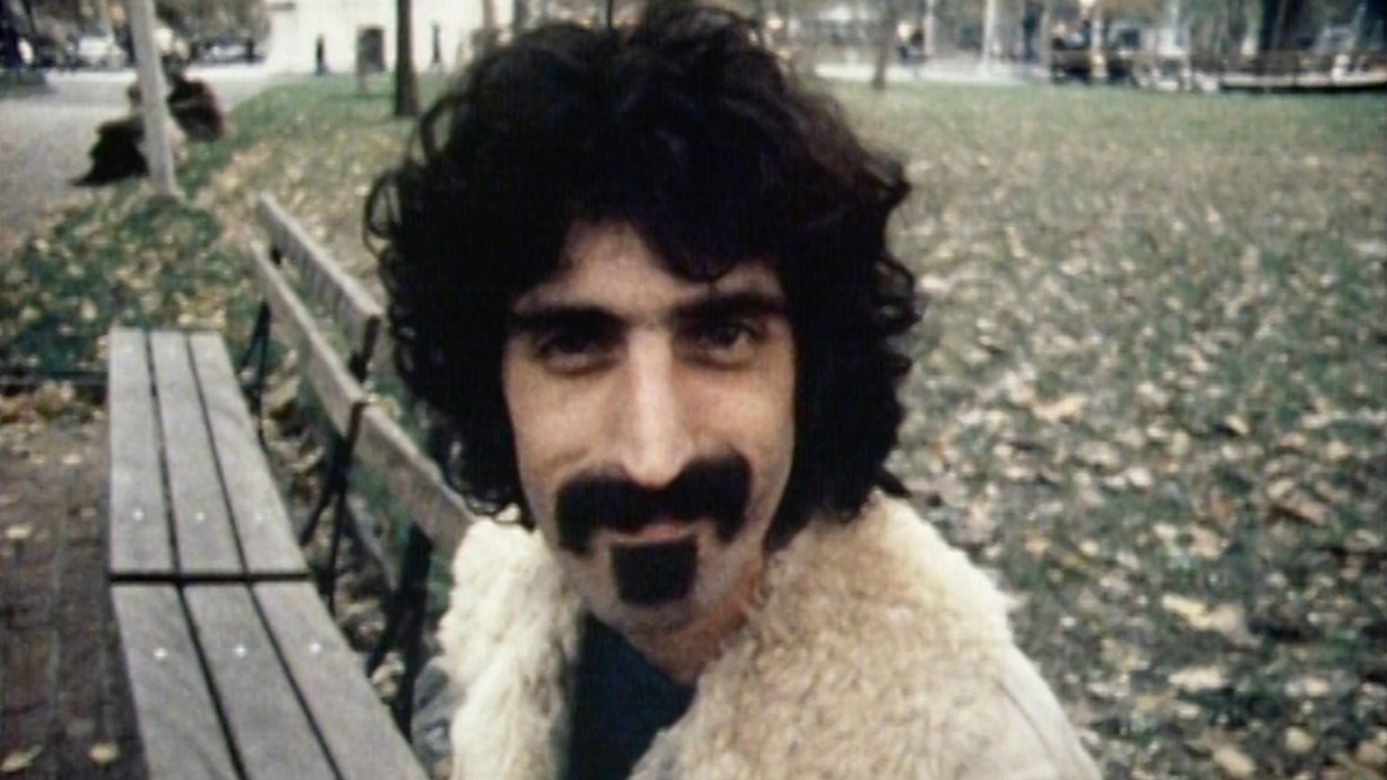 Recensie 'Zappa'