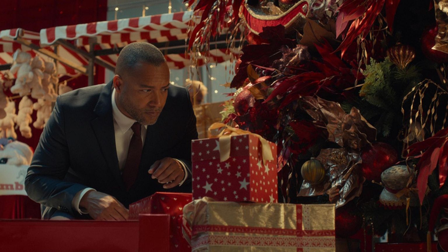 Everon Jackson Hooi en Kürt Rogiers voegen zich bij de cast van Netflix-kerstfilm 'De Familie Claus 2'