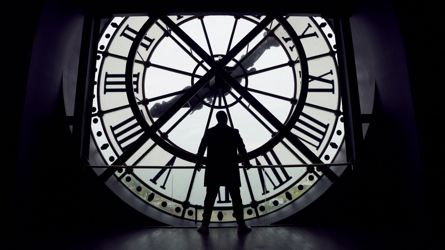 Netflix neemt ons mee achter de schermen van 'Lupin' deel 2 in een nieuwe video