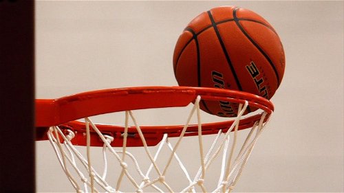 Adam Sandlers Netflix-film 'Hustle' breidt cast uit én zoekt naar basketballers