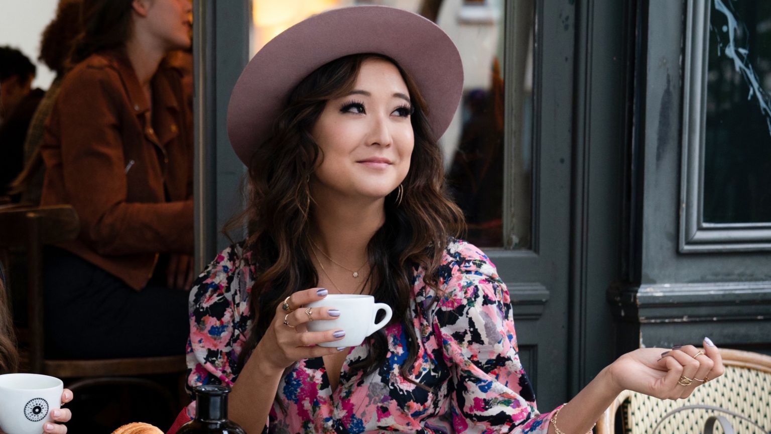 'Crazy Rich Asians'-schrijfster Adele Lim werkt aan een comedy-film met 'Emily in Paris'-ster Ashley Park
