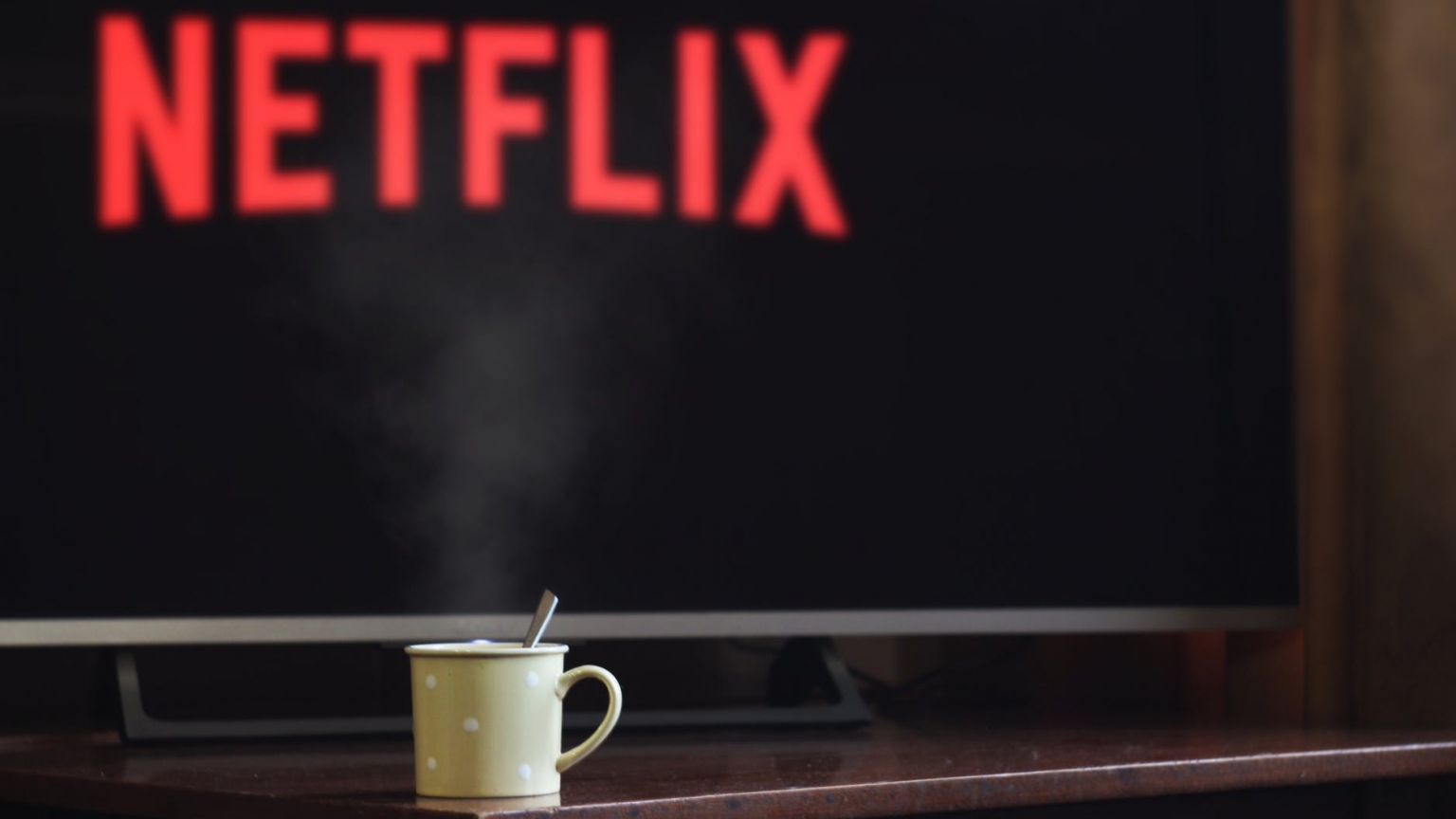 Netflix maakt een nieuwe film met bekende Franse regisseur Romain Gavras